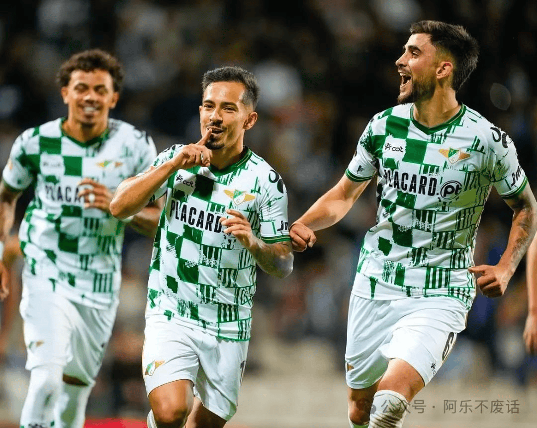 包含集结日深圳男篮备战葡超,造点机会细节曝光,更衣室稳定,球队文化再被提及的词条 包含集结日深圳男篮备战葡超,造点机会细节曝光,更衣室稳定,球队文化再被提及的词条